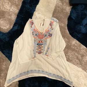 Embroidered soft blouse